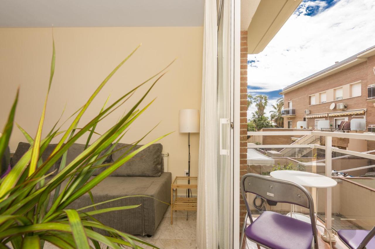 Homeholidaysrentals Salvador Pineda de Mar Extérieur photo
