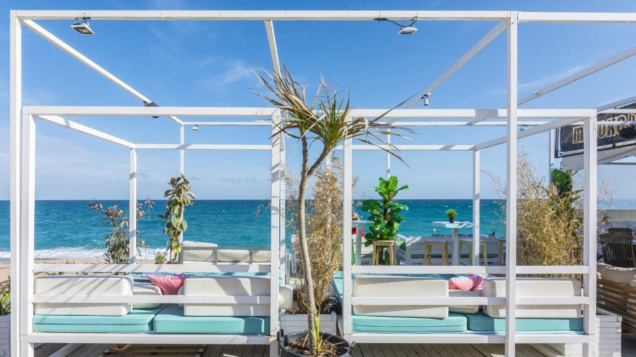 Homeholidaysrentals Salvador Pineda de Mar Extérieur photo